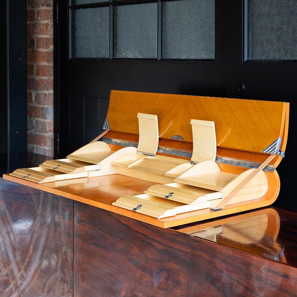 Jaime Tresserra Clapés Carpett Secretaire