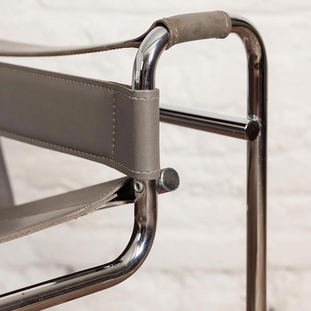 Wassily Chair - Marcel Breuer Design
